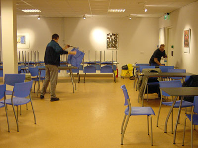 kantine.jpg (104840 bytes)